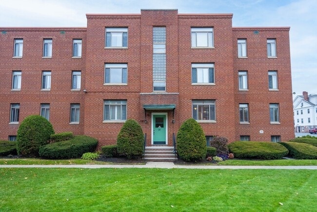 Building Photo - 20 N Ashland St