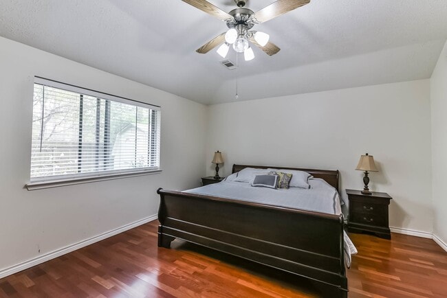 Building Photo - 22314 Rangeview Dr