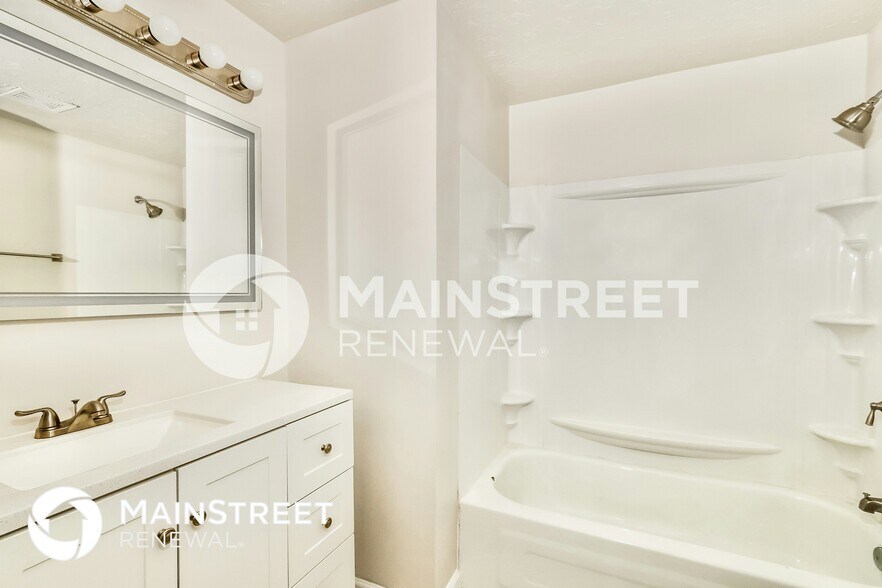 Building Photo - 6407 Ocho Rios Ct
