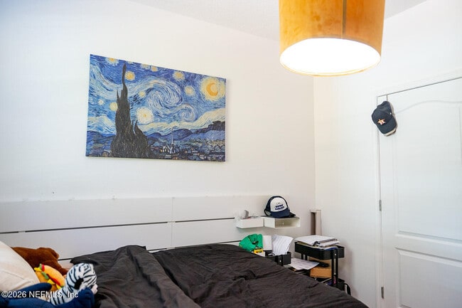 Building Photo - 271 Jarama Cir