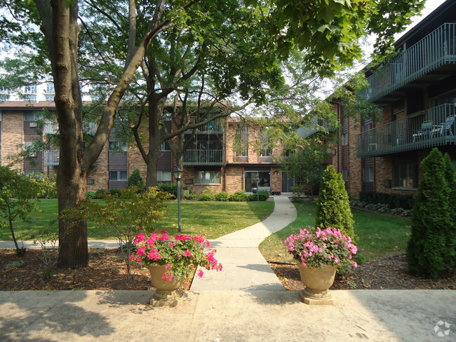 Building Photo - Juneau Village Garden Apartments