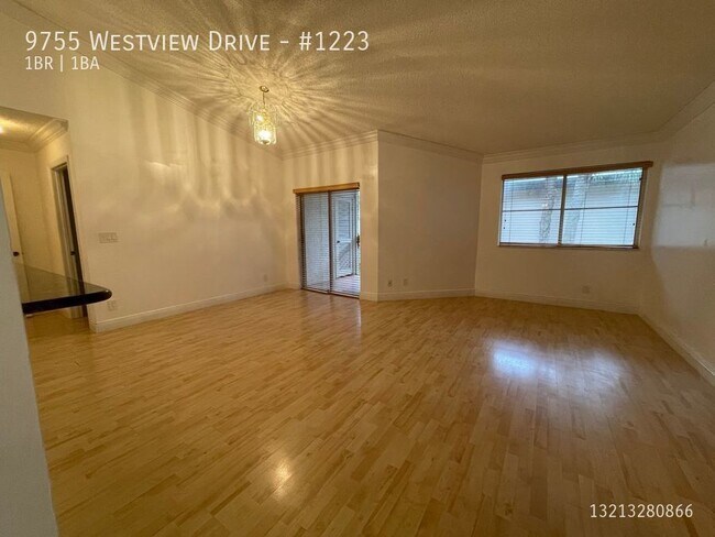 Primary Photo - 9755 Westview Dr