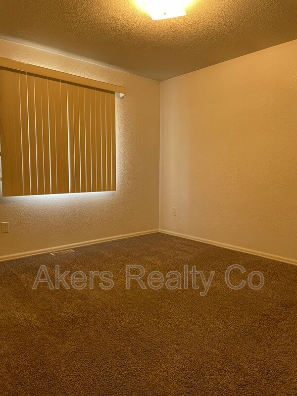 Building Photo - 2726 Poplar St