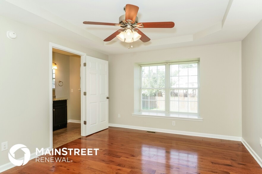 Building Photo - 117 Lansdowne Dr