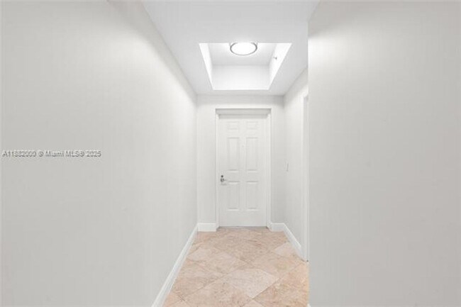 Building Photo - 3340 NE 190th St