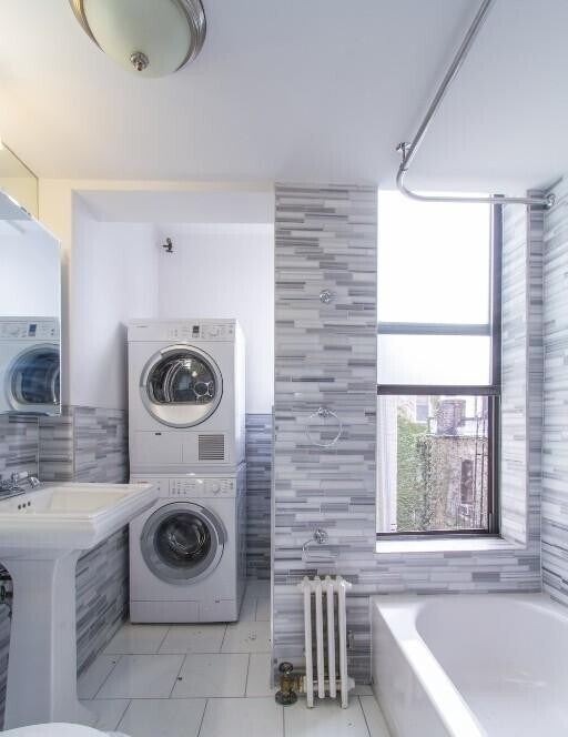 Building Photo - 246 Mott St