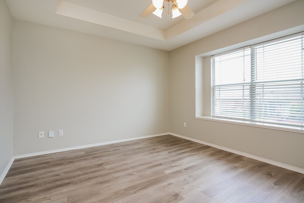 Building Photo - 2522 Esquire Dr