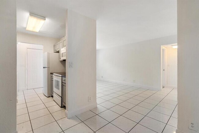 Building Photo - 11583 NW 42nd St