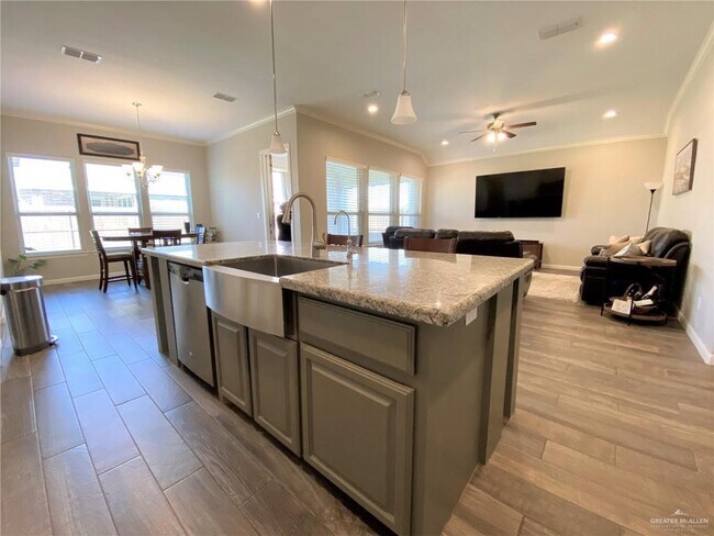 Building Photo - 5208 Escondido Pass