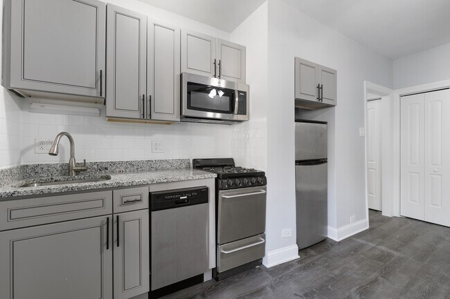 Building Photo - 4555 Malden St