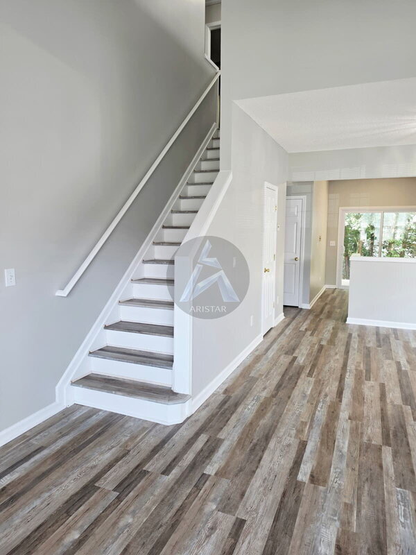Building Photo - 1691 Woodsford Rd
