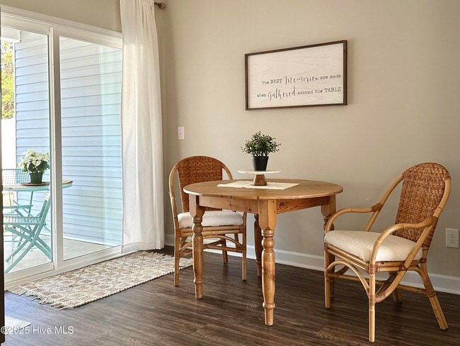 Building Photo - 69 Outrigger Dr