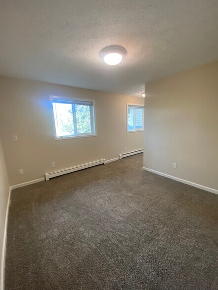 Building Photo - 10040 Gebhart Dr