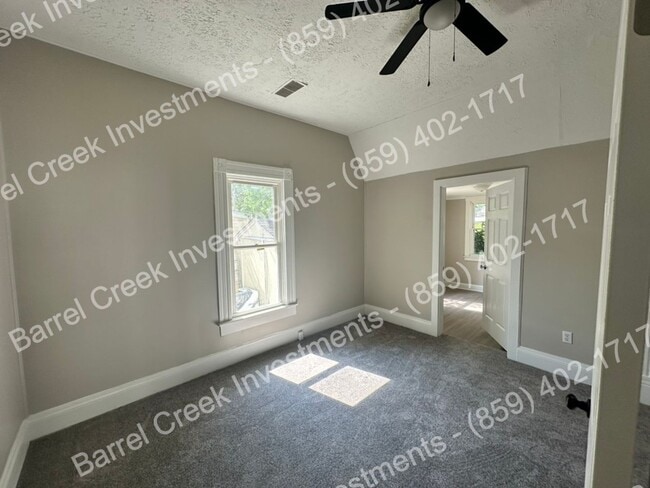 Building Photo - 3-Bed 1-Bath House + Bonus Room