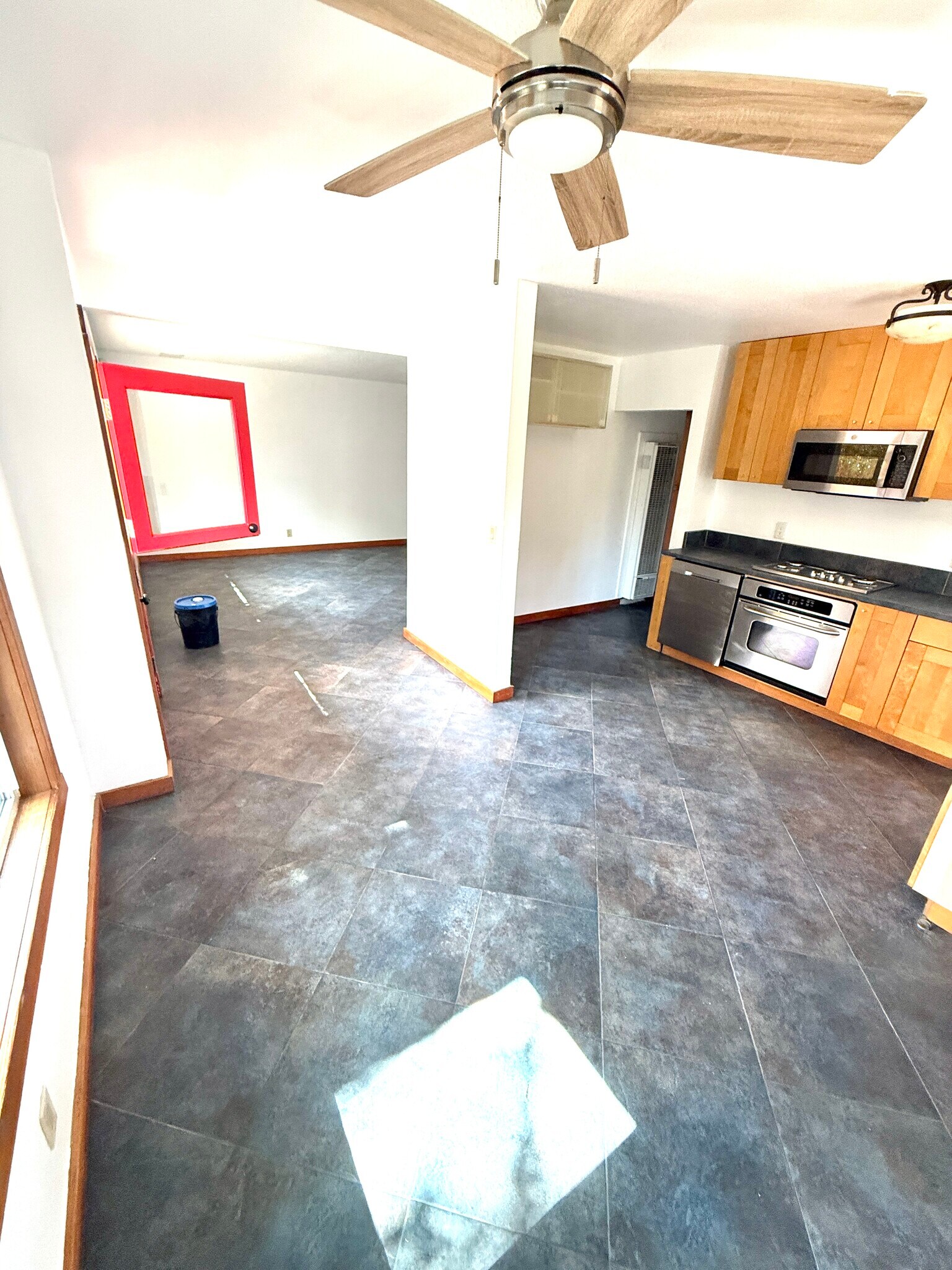 Kitchen - 2626 Delaware St