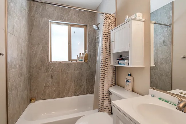 Building Photo - BR w/ Fenced Yard + 2-Car Garage Near I-70