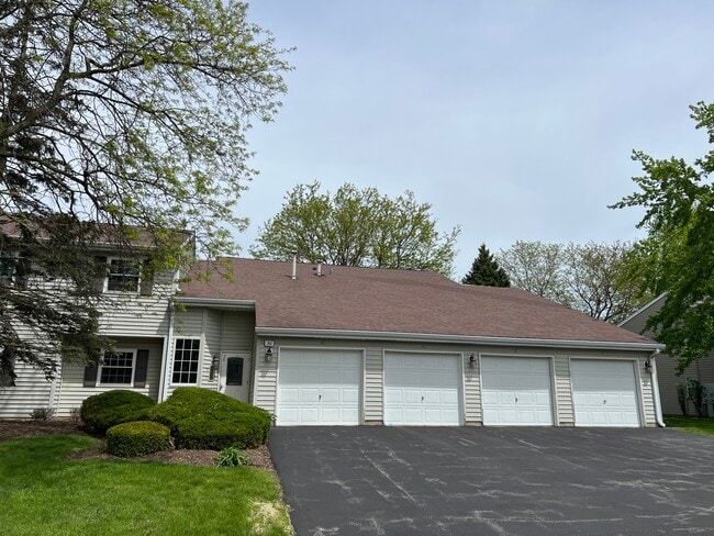 Building Photo - 36 Gant Cir