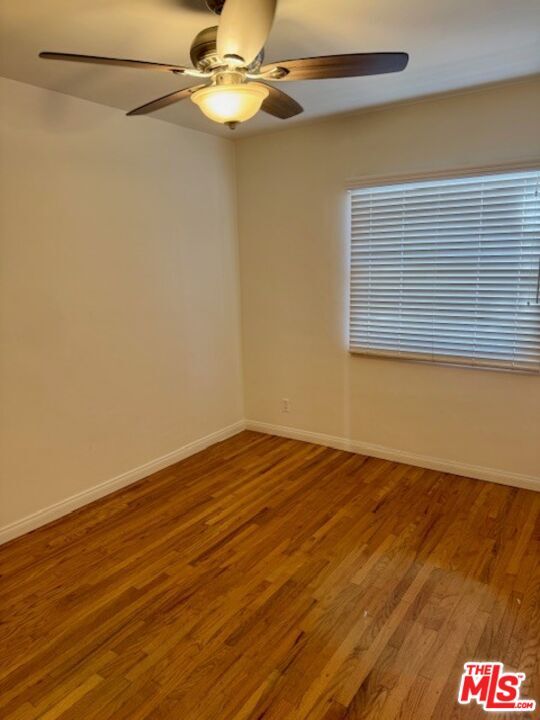 Building Photo - 2103 Oak St