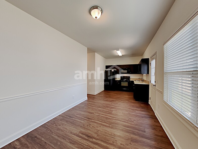 Building Photo - 1706 Antebellum Dr