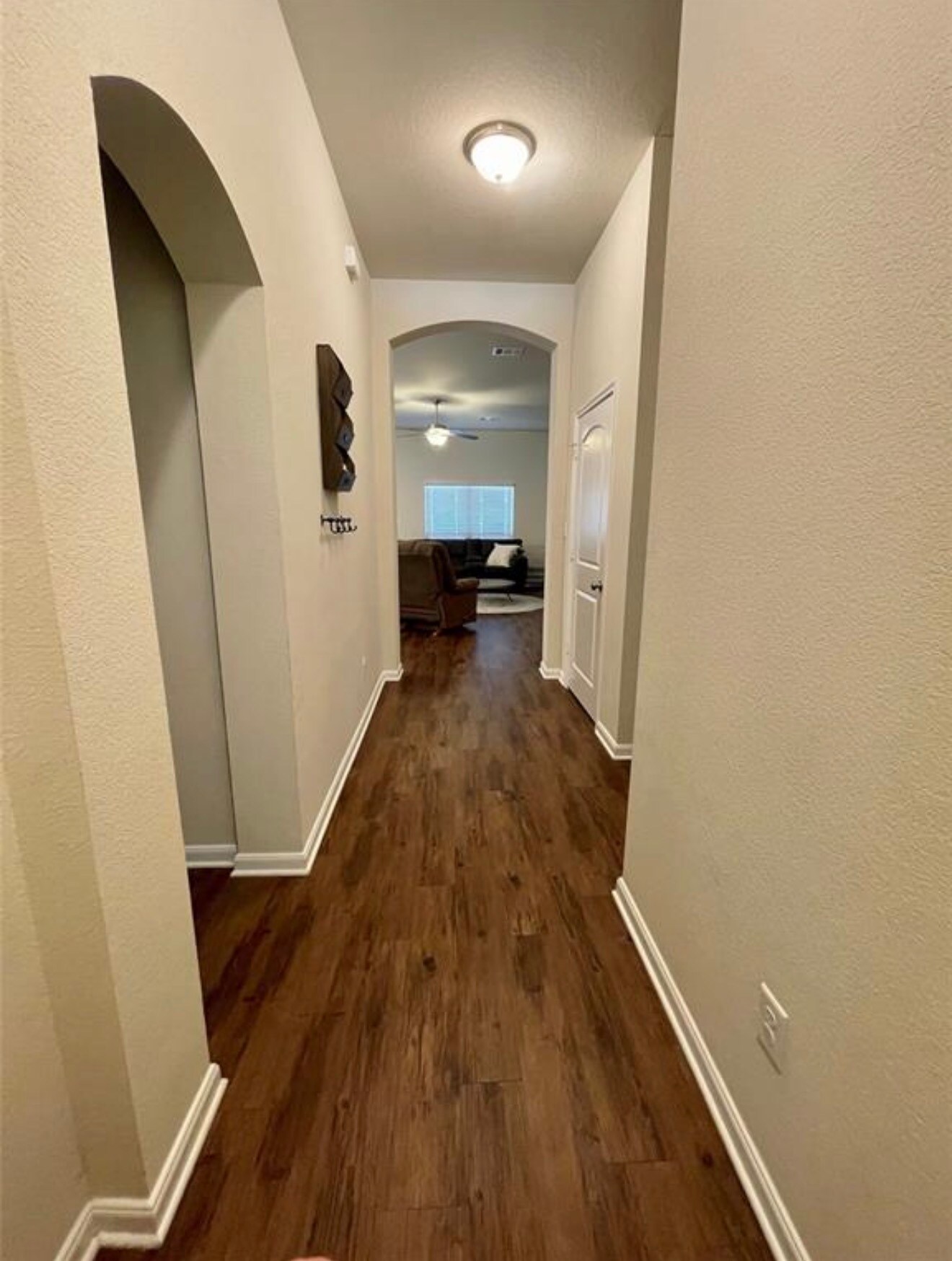 Building Photo - 122 Green Haven Dr