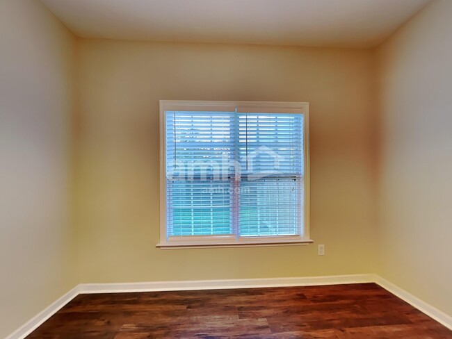Building Photo - 106 Blue Beech Ct