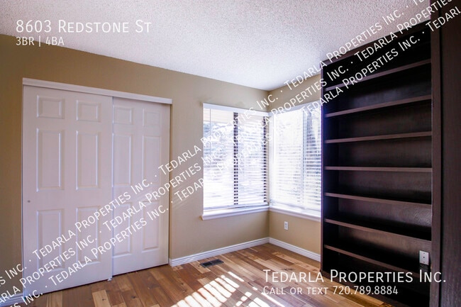 Building Photo - 8603 Redstone St