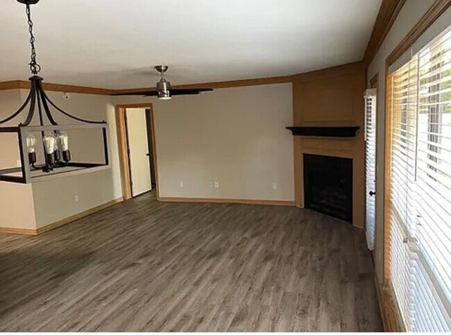 Building Photo - Nice 3 bedroom home in Fayetteville!