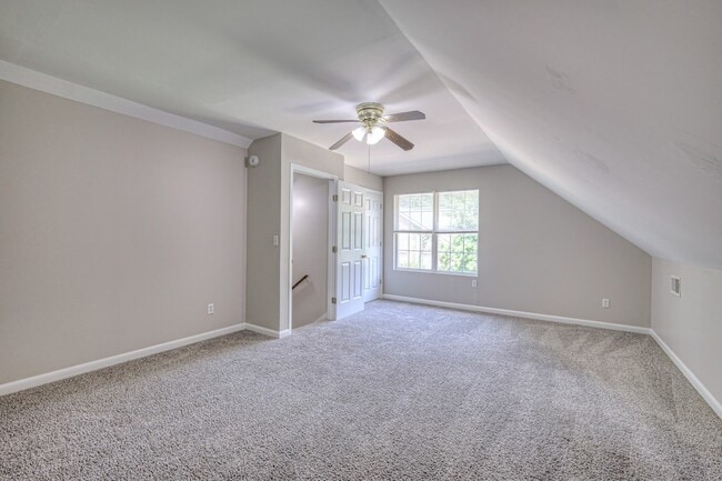 Building Photo - 405 Sandi Ct