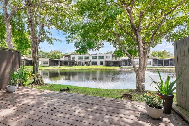 Building Photo - 9717 N New River Canal Rd