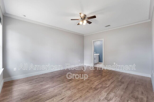 Building Photo - 4464 Goldfinch Way