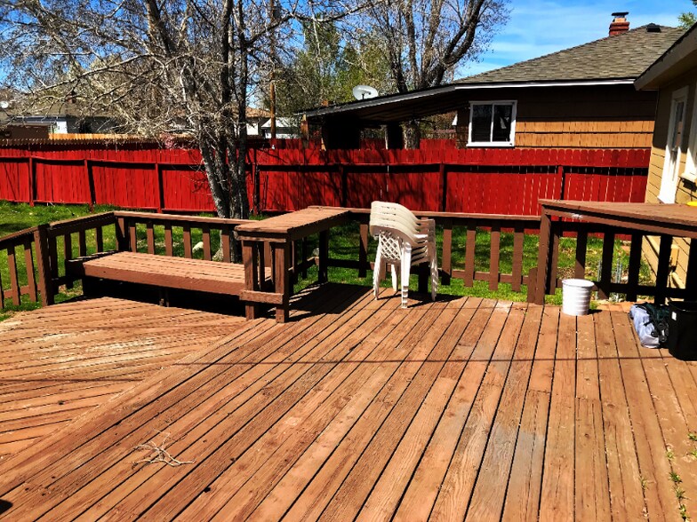 Building Photo - 983 Lester Ave