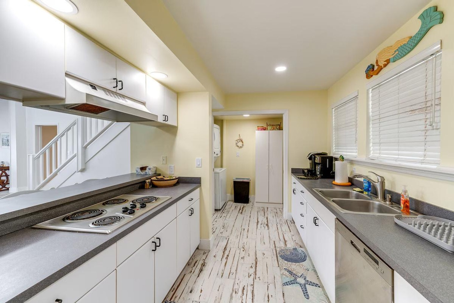 Building Photo - 45 Mutiny Pl