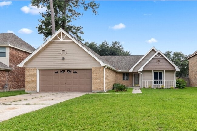 Primary Photo - 22503 Holly Branch Dr