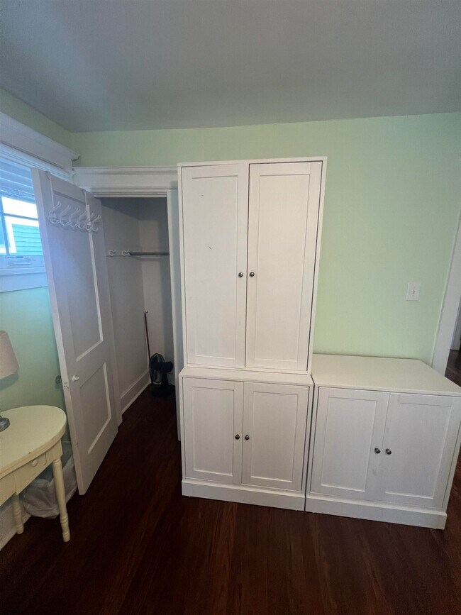 Building Photo - 29 N Hanover Ave