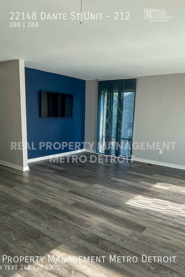 Building Photo - 22148 Dante St