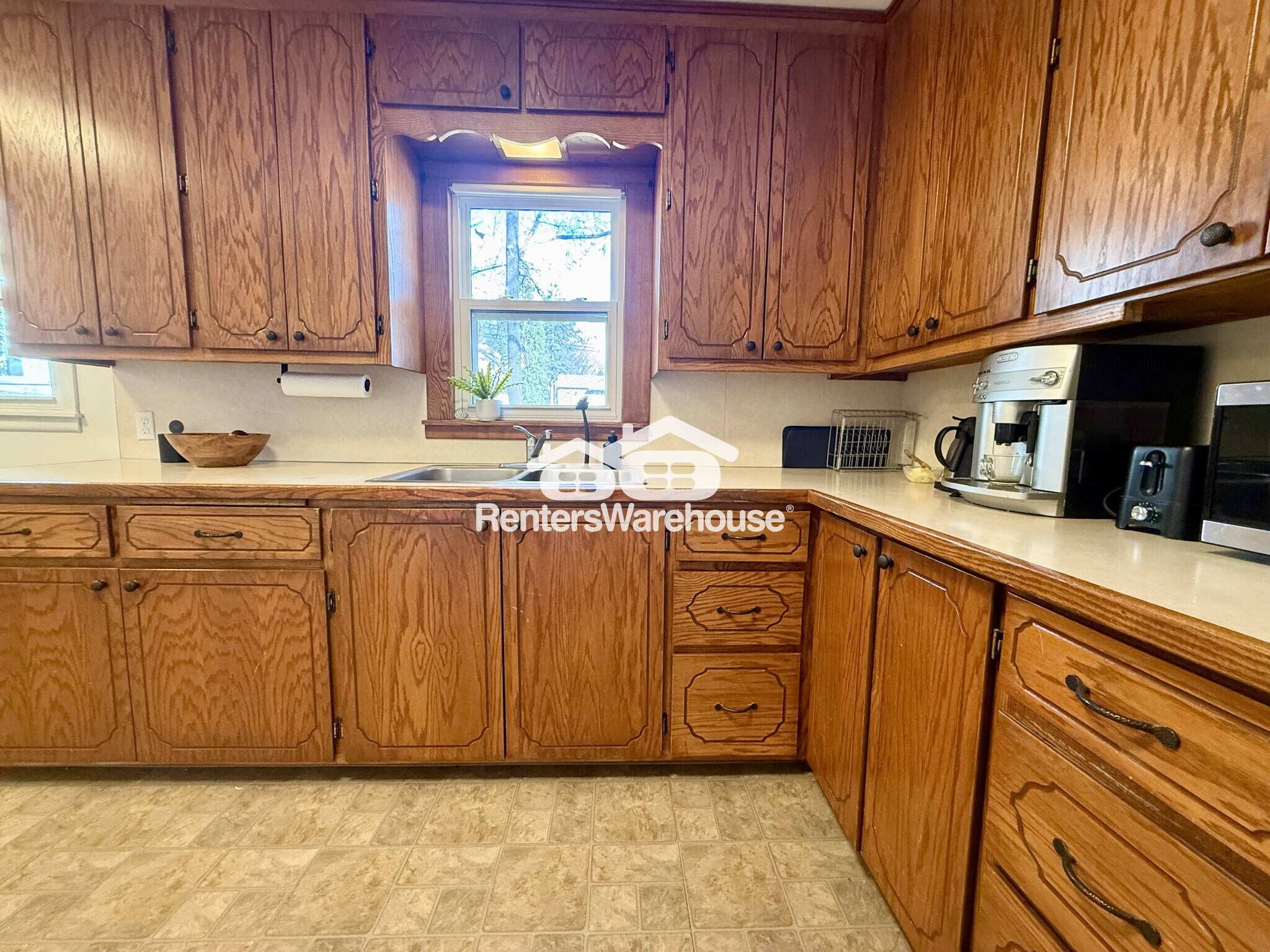 Building Photo - 5910 Tower St