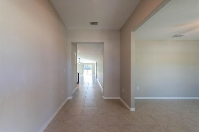 Building Photo - 1837 Sand Daisy Pl