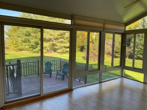 Building Photo - 8 Thrush Ln