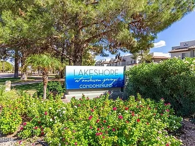 Building Photo - 1825 W Ray Rd