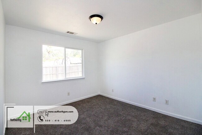 Building Photo - 14780 Marin Dr