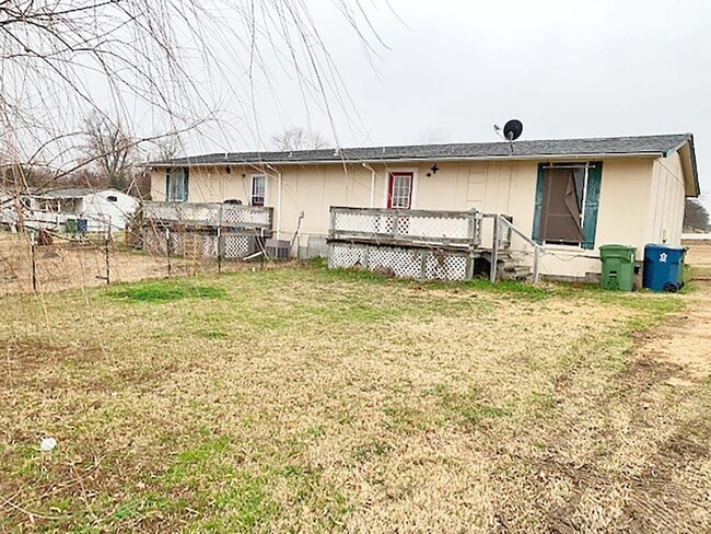 Building Photo - Great 2 Bdrm 1 Bath Home in Argyle Tx