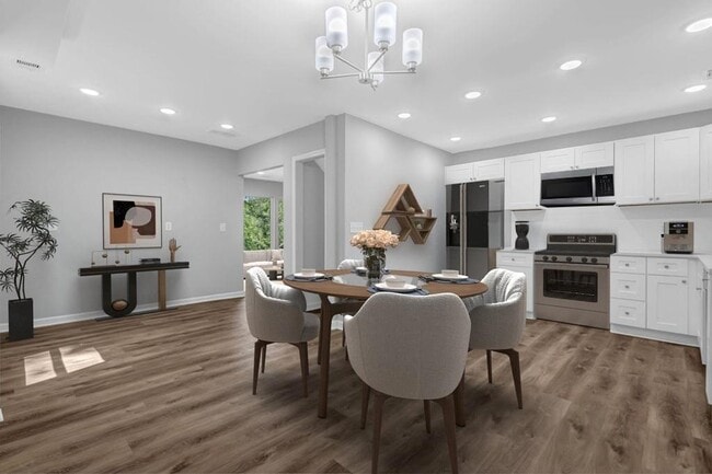 Building Photo - 1080 Westmont Rd SW