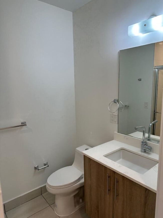Building Photo - 3902 Melaleuca Ln