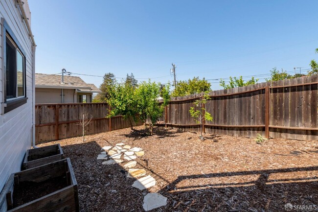 Building Photo - 3319 Herrier St