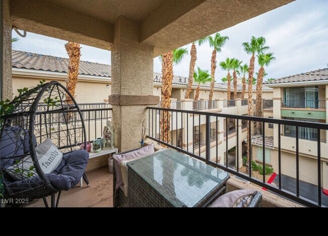 Building Photo - 7147 S Durango Dr