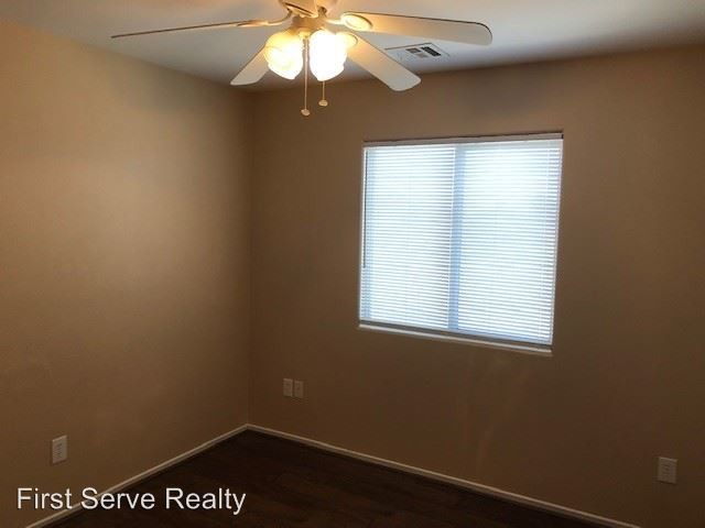 Building Photo - 3 br, 2.5 bath House - 3565 Terraza Mar Ave.
