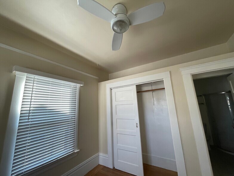 Building Photo - 511 D St