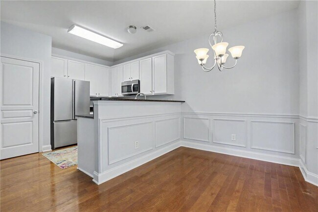Building Photo - 219 Stone Park Dr