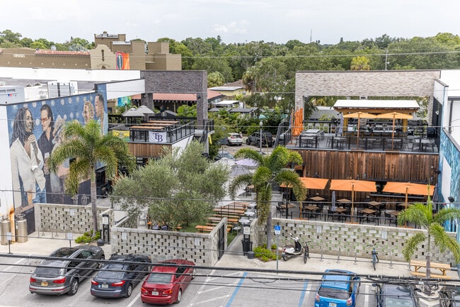 Building Photo - 2325 1st Ave S