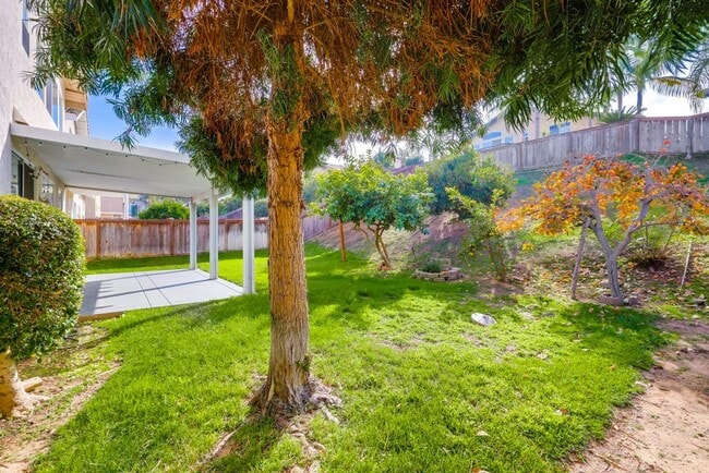 Building Photo - Discovery Hills Home with Spacious Yard an...